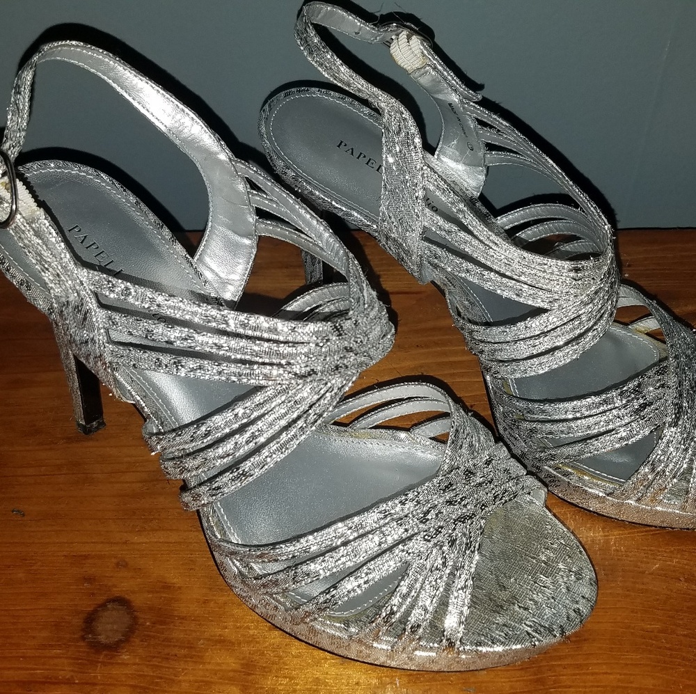 Papell heel dress shoes